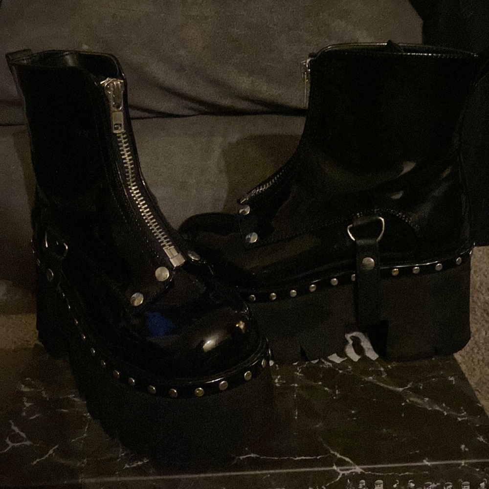 Demonia platforms ashes -100 size 8